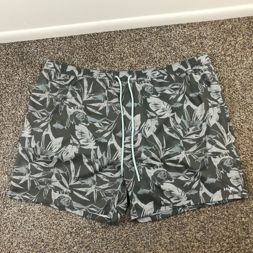 Huk Swim Trunks Floral Fish Print 5.5" Lined Board Shorts Gray Blue Mens 3XL